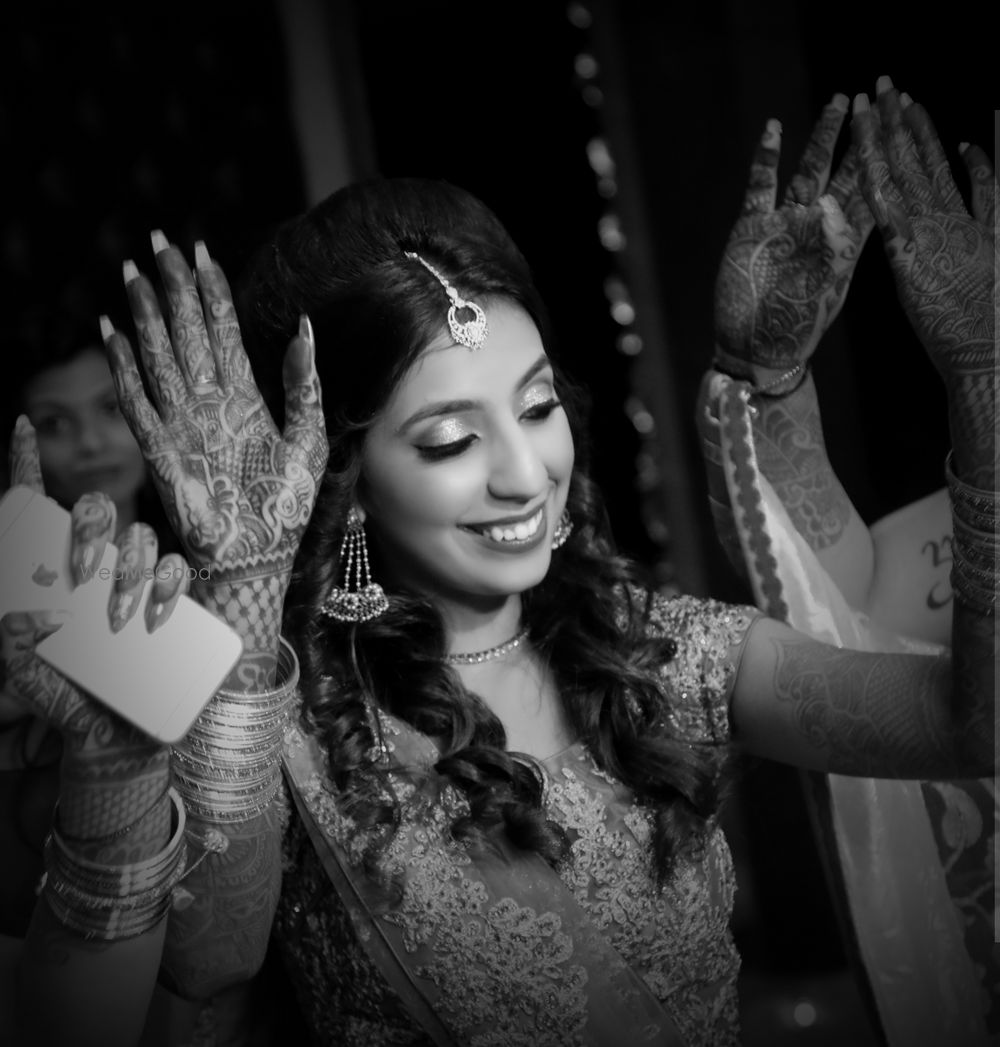 Photo From Aayushi & Ketan - By Classy Clicks Photography