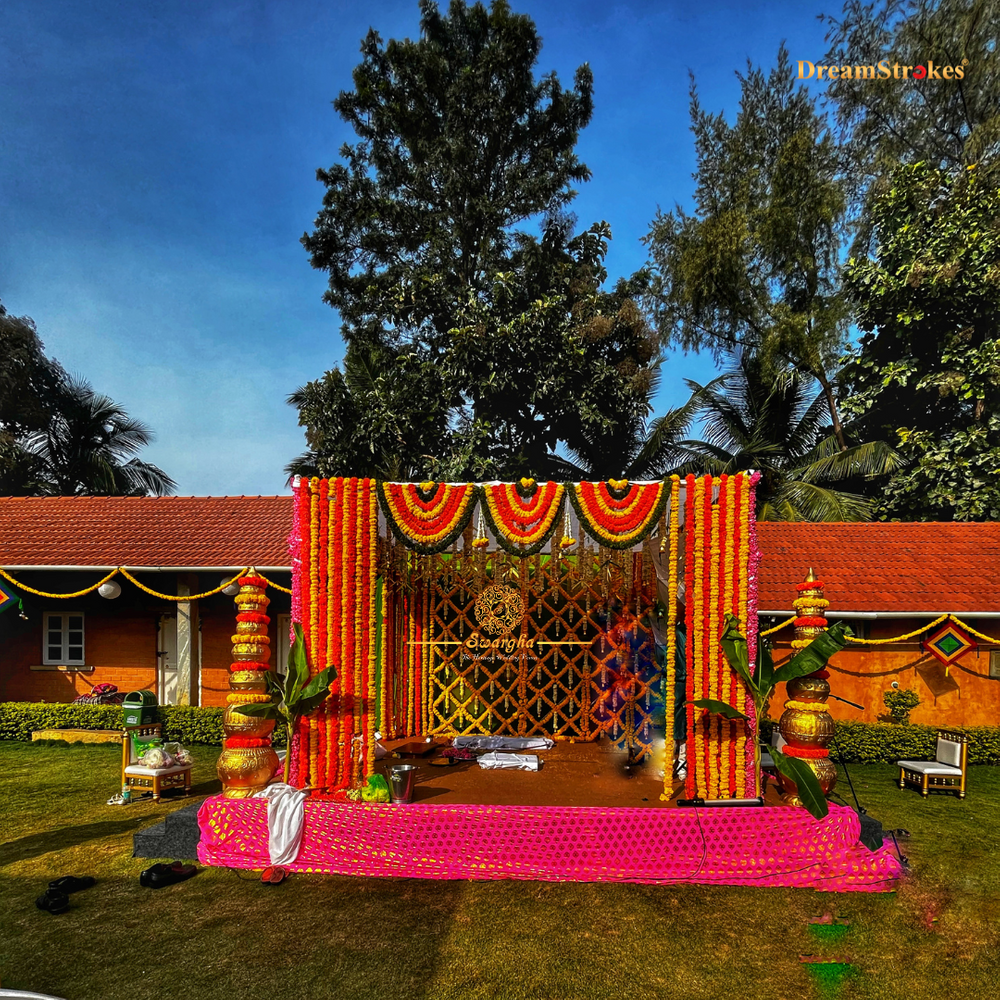 Photo From Mandap Decor - By Dreamstrokes