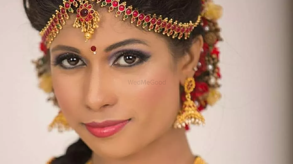 Priya Makeup Artist 