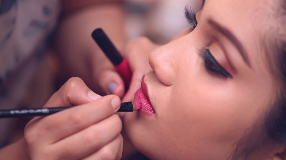 Makeup Girl By Pooja Malani