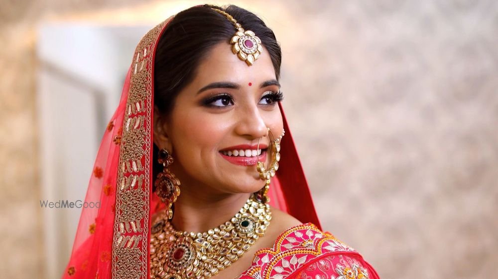 Makeup by Simran Kalra