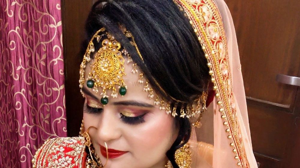 Ishita Sethi Sharma Make-up Artist and Hair Stylist