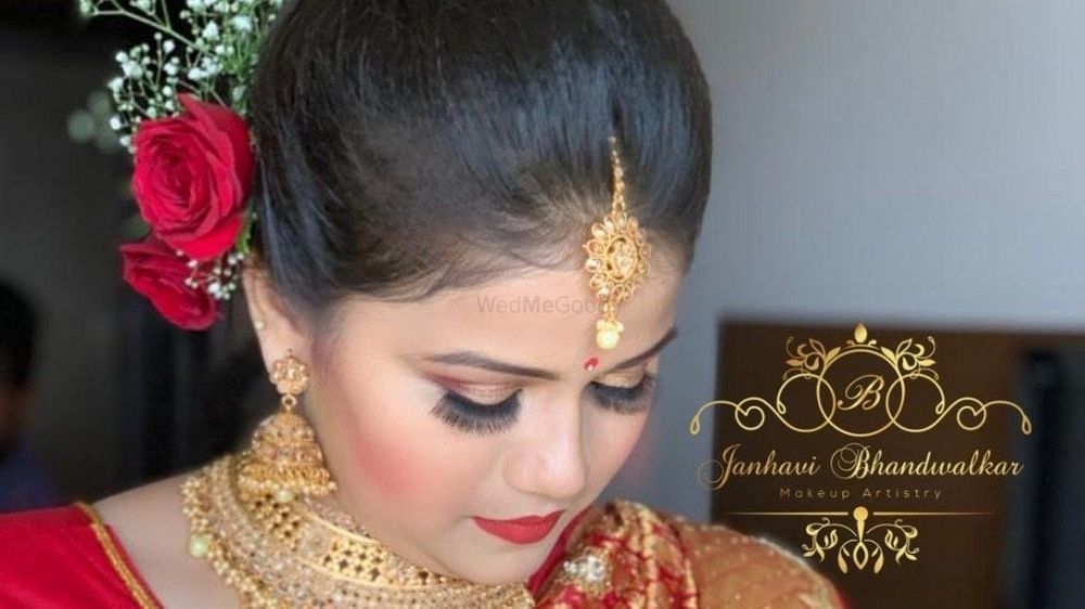 Makeup by Janhavi