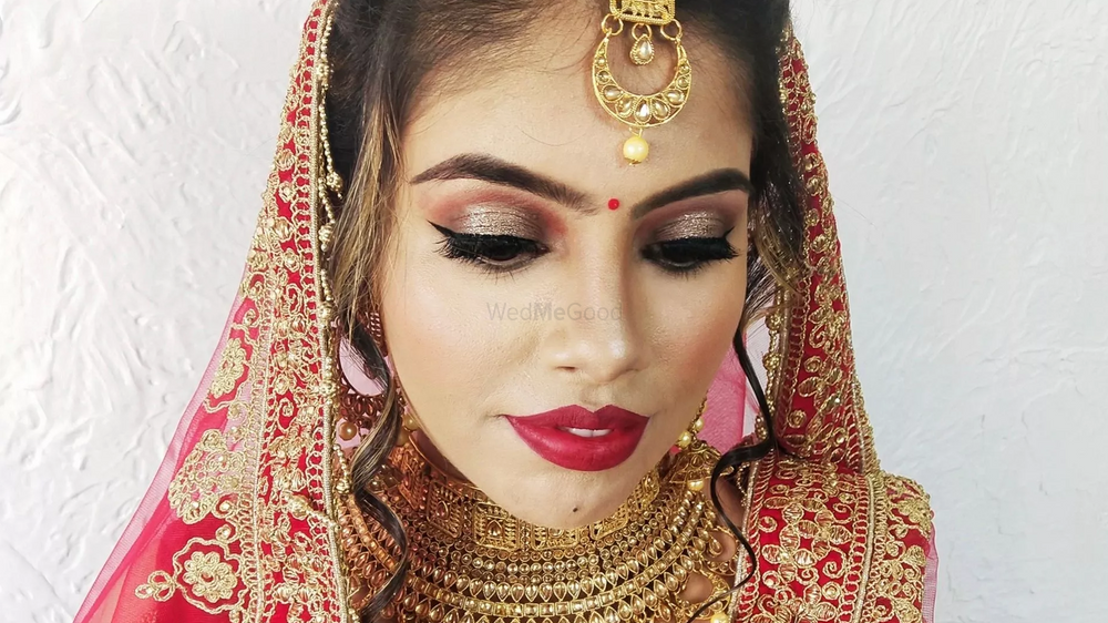 Makeup by Sakina