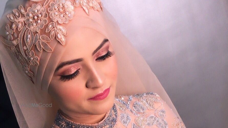 Afnan Shaikh Makeup Artist