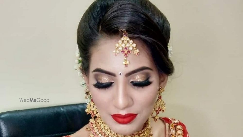 Geeta Chauhan Makeup Artist