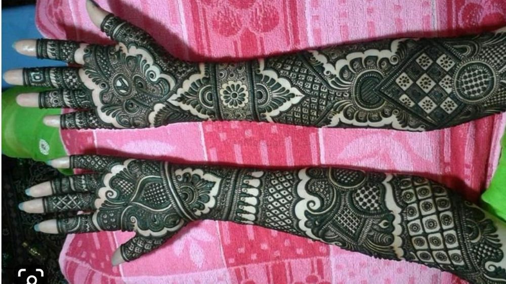 Suraj Mehandi Artist - Price & Reviews | Bridal Mehendi in Bangalore