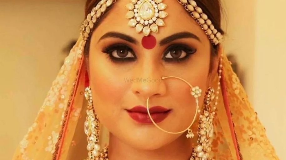 Makeup by Ashi Maheshwari