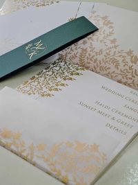 review-Mascotte Designs