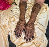 review-Henna by Khushboo Shah