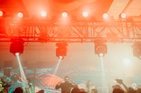 review-Corwed Events