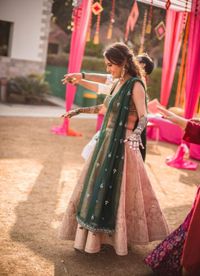 review-Akash Mehandi Art