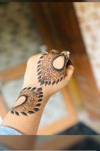 review-Akash Mehandi Art