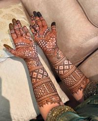 review-Akash Mehandi Art