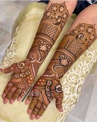 review-Akash Mehandi Art