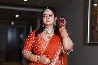 review-Lakme Salon, Dakbunglow