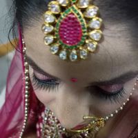 review-Styles Studio