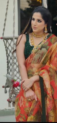 review-Sabyasachi Mukherjee