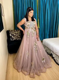 review-Sneha Bakshi Makeovers