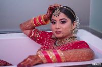 review-Sneha Bakshi Makeovers
