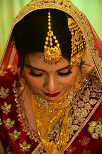 review-Sneha Bakshi Makeovers