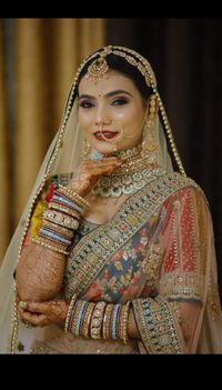 review-Sneha Bakshi Makeovers
