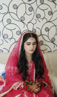 review-Sneha Bakshi Makeovers
