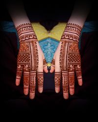 review-image-0-Eram's Mehandi