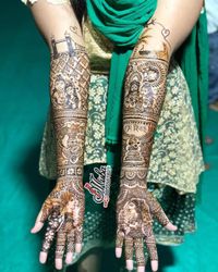 review-Misba Mehendi Artist