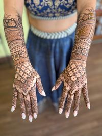 review-Misba Mehendi Artist