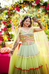 review-Misba Mehendi Artist