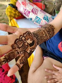review-Misba Mehendi Artist