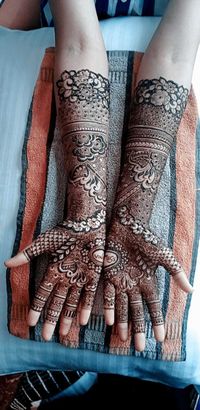 review-Mariyam Mehndi Artist