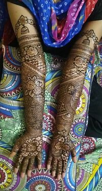 review-Mariyam Mehndi Artist