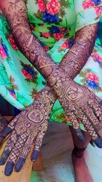 review-Mariyam Mehndi Artist