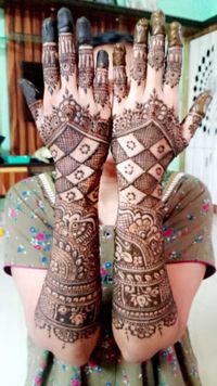 review-Mariyam Mehndi Artist