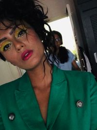 review-Bizarre- The Salon