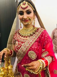 review-Niti Sahni Artistry