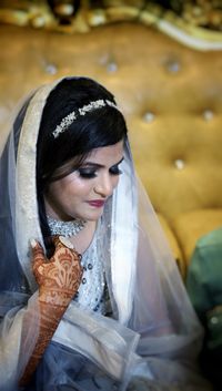 review-MAC Unisex Salon