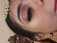 review-MAC Unisex Salon