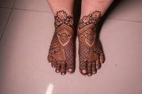 review-image-0-Mehendi Artist Vaishnavi