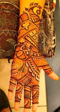 review-image-3-Raju Mehandi Art