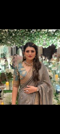 review-Makeup by Apurva