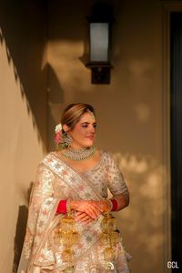 review-Surbhi Make Up Artist