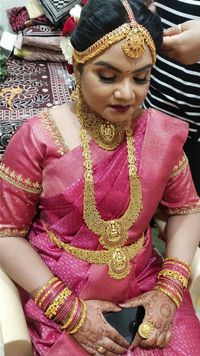 review-Khushika Secrets Makeup Artistry