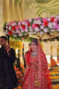review-Aditi Walia Makeovers