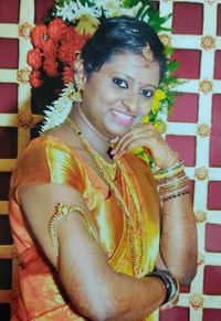 review-Beauty Stylist Sneha Shetty