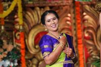 review-Beauty Stylist Sneha Shetty