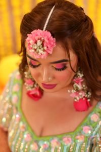review-Avi Deol Makeup and Hair Stylist 