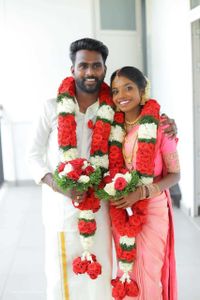 review-Lakshmi Bridal Make Up
